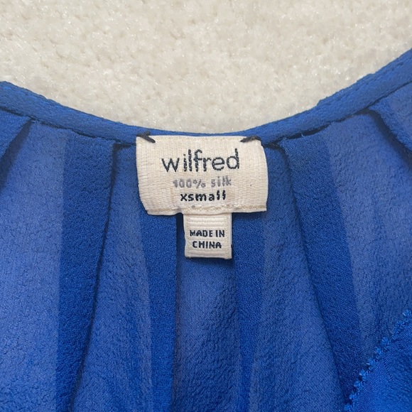 🌷Wilfred 100% Silk Sleeveless blouse - Picture 4 of 11